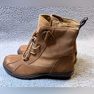 UGG Hapsburg Duck Boots Womens Size 7 Brown Waterproof Boots